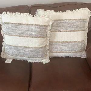Knit Textured Jute Stripe Fringe Pillow